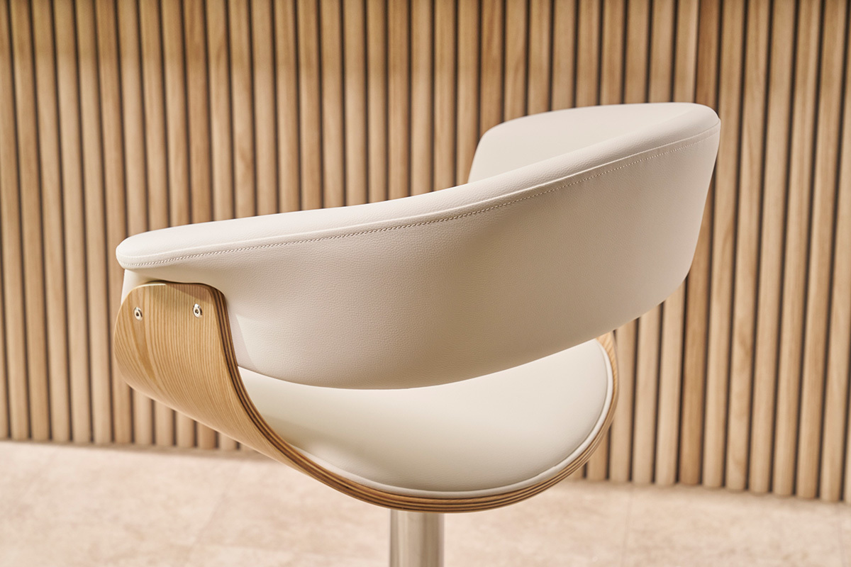 Tabouret de bar design r�glable blanc et bois clair OKTAV