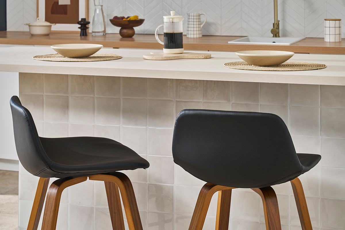 Tabourets de bar design noir et noyer H65 cm (lot de 2) NONIE