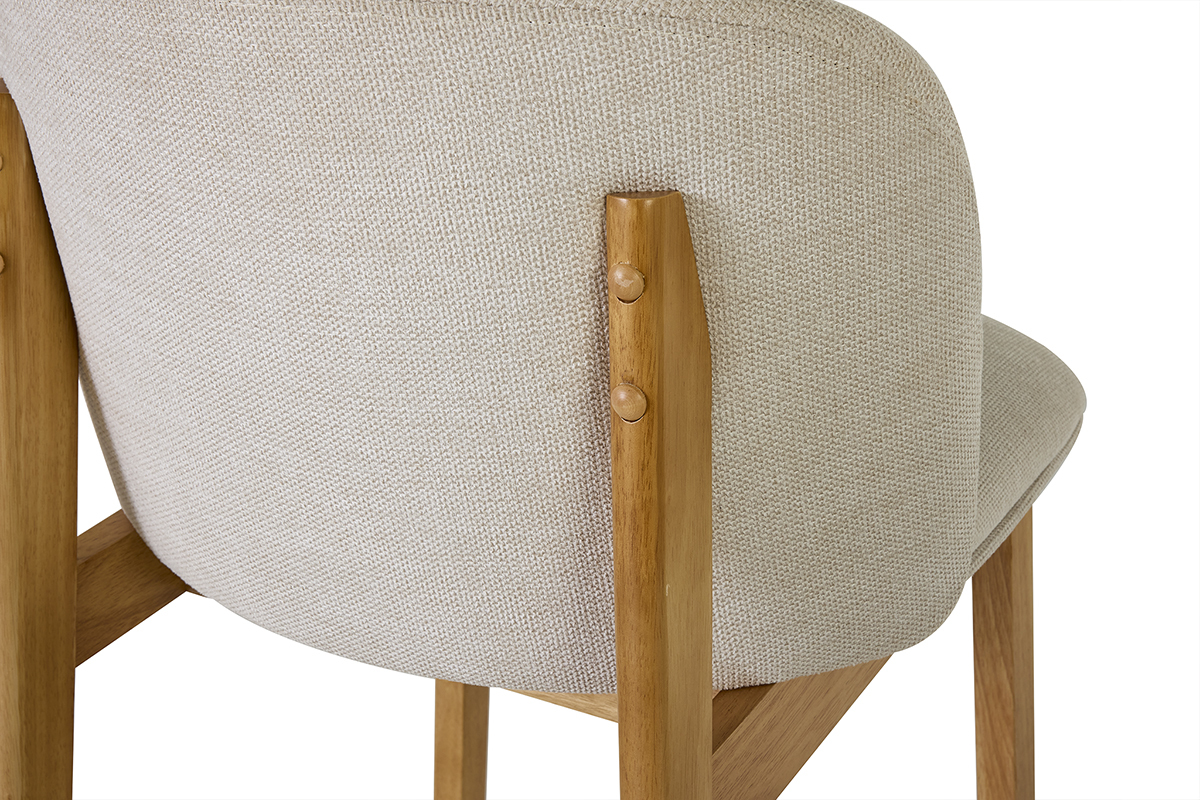 Dossier d'un tabouret en tissu beige avec structure en bois clair, vue de dos.