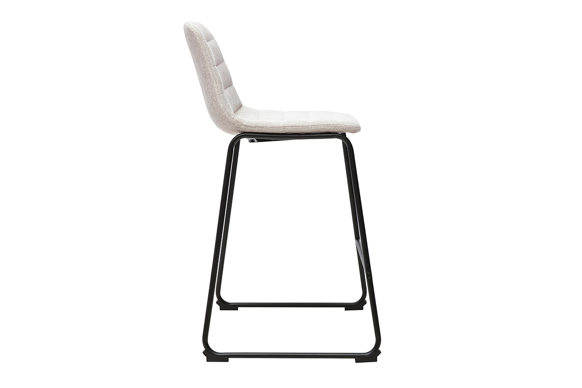 Tabouret de bar en tissu effet velours beige, vue de profil, avec pi�tement en m�tal noir.