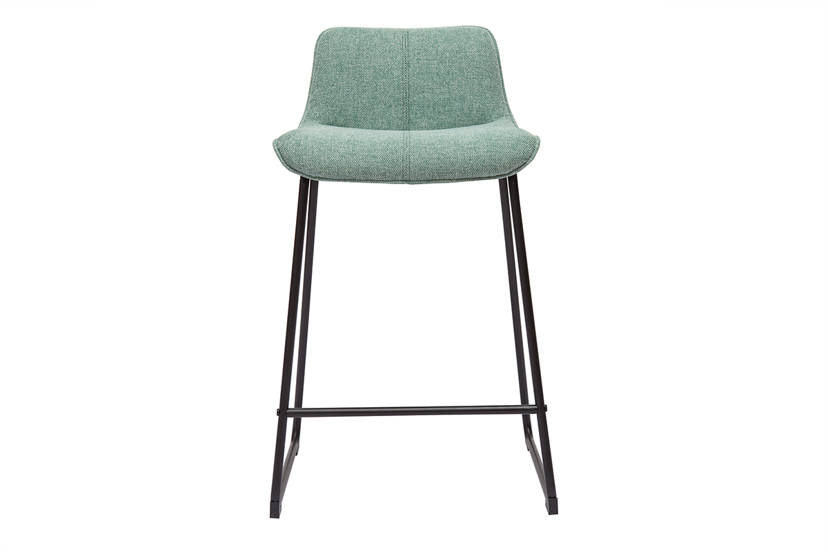 Tabouret de bar en tissu vert c�ladon et m�tal noir, vue de face.