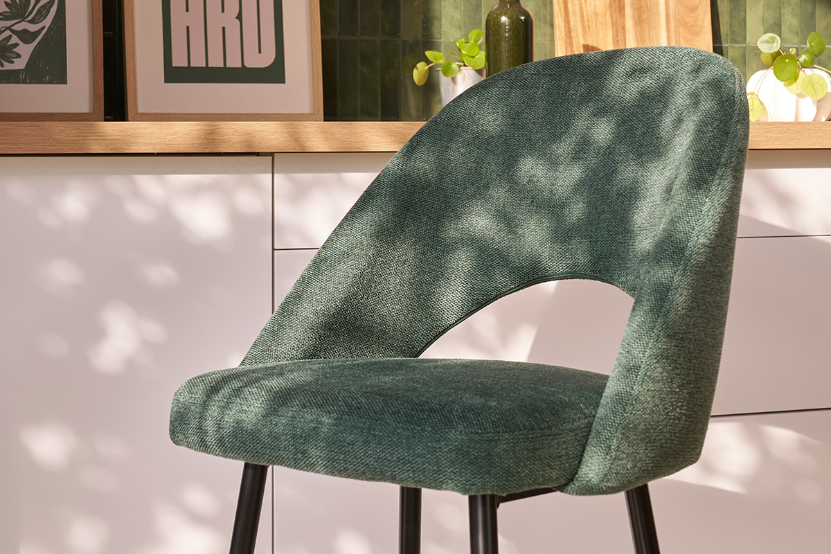 Tabourets de bar en tissu effet velours textur� vert H65 cm (lot de 2) COSETTE