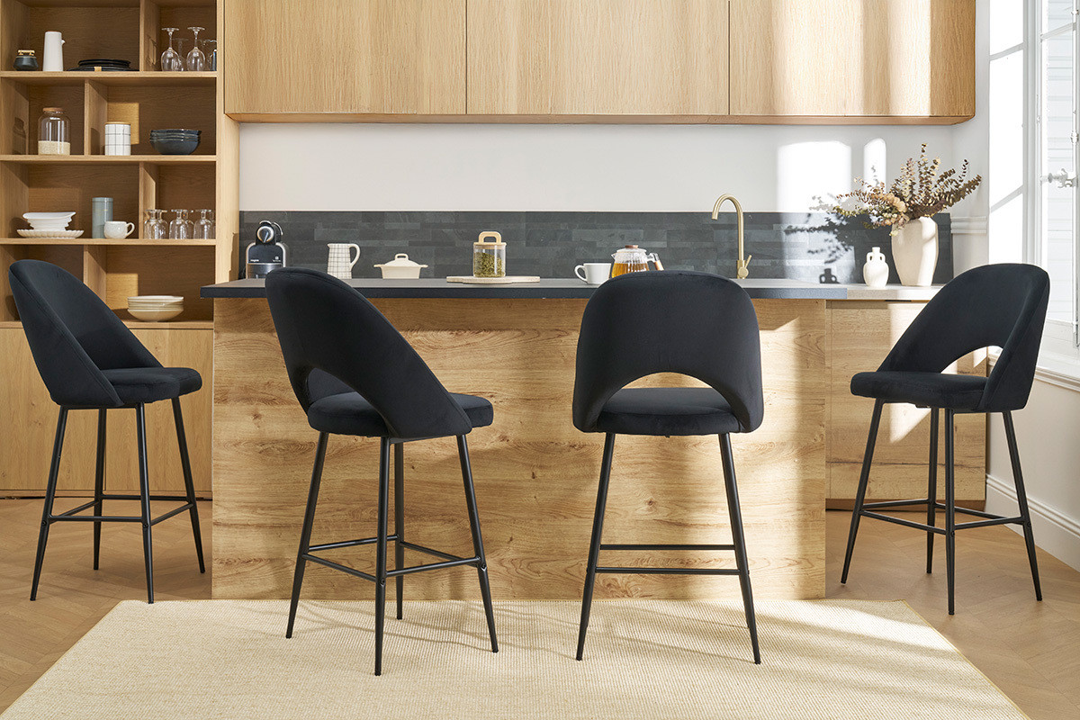 Tabourets de bar en velours noir et m�tal H65 cm (lot de 2) COSETTE