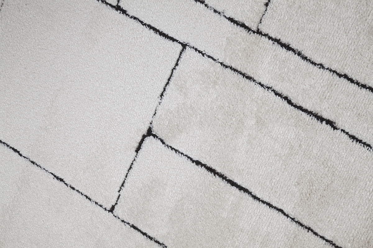 Tapis rectangulaire � motifs g�om�triques blanc cass� et noir 160 x 230 cm ENVY