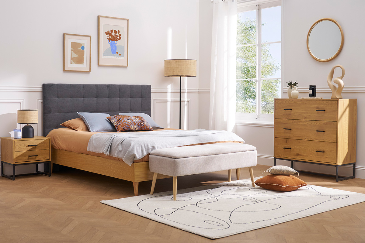T�te de lit capitonn�e en tissu velours taupe L180 cm HALCIONA