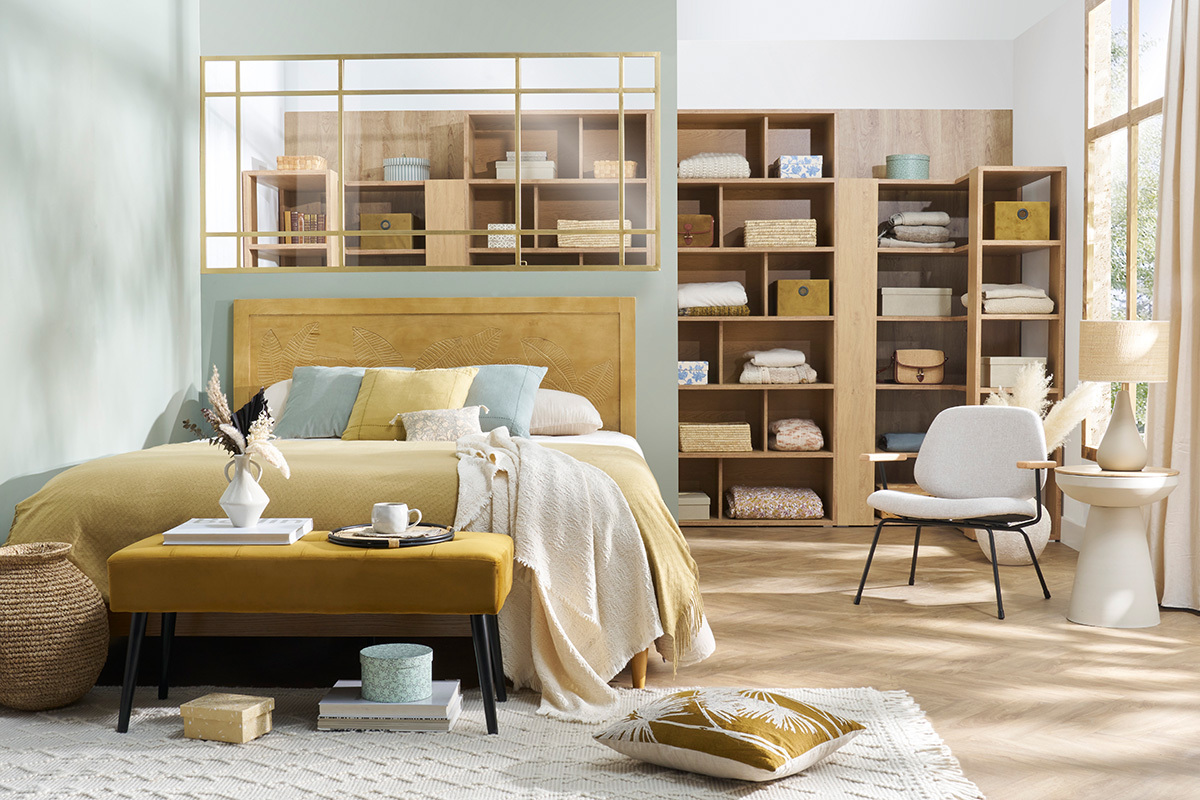 T�te de lit en bois manguier massif grav� L165 cm VIBES